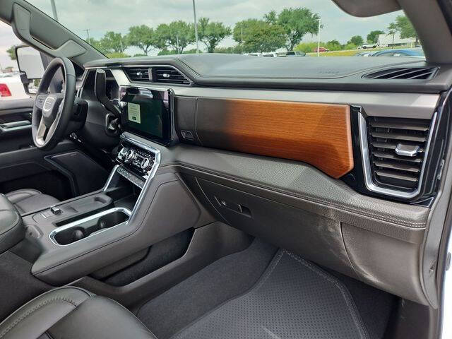2025 GMC Sierra 2500HD