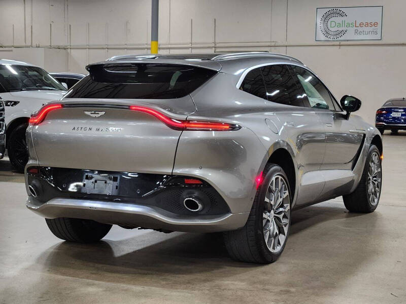 2023 Aston Martin DBX