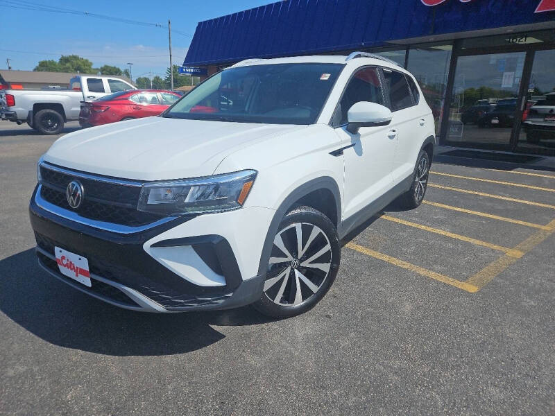 2024 Volkswagen Taos SE