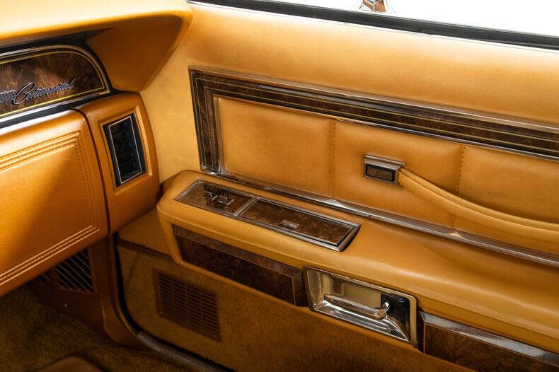 1977 Lincoln Continental
