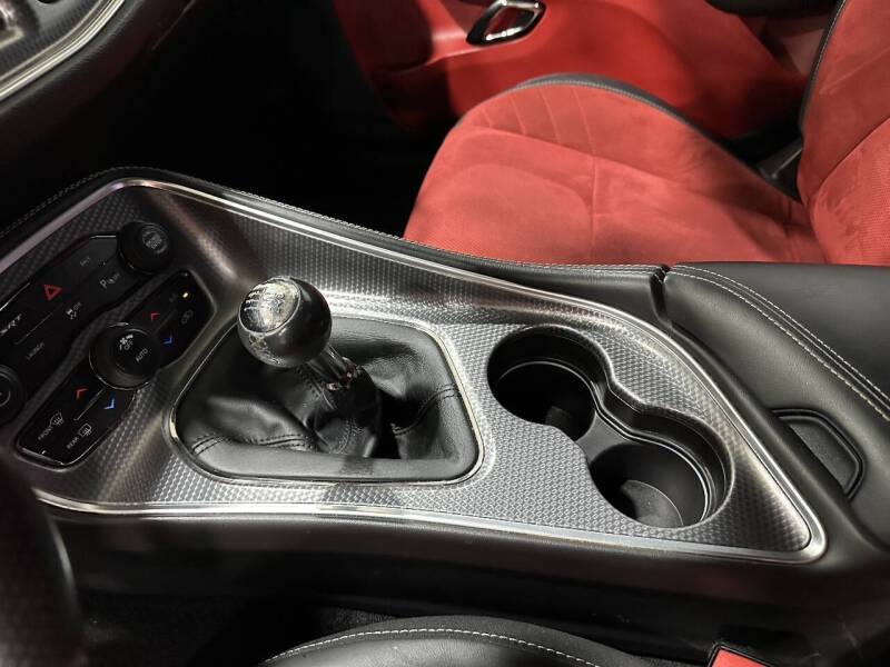 2016 Dodge Challenger SRT Hellcat
