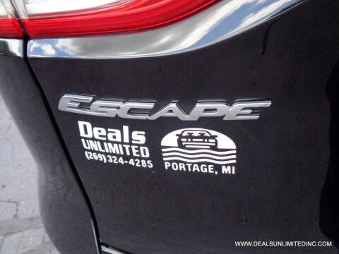 2015 Ford Escape S