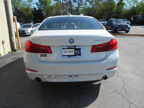 2019 BMW 5 Series 530i