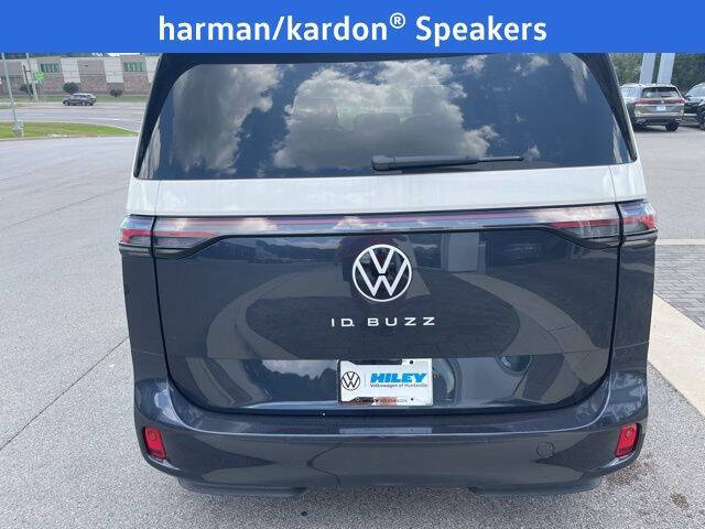 2025 Volkswagen ID. Buzz Pro S Plus