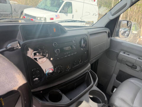 2013 Ford E-Series