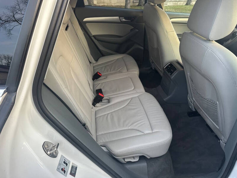 2015 Audi Q5 2.0T quattro Premium Plus