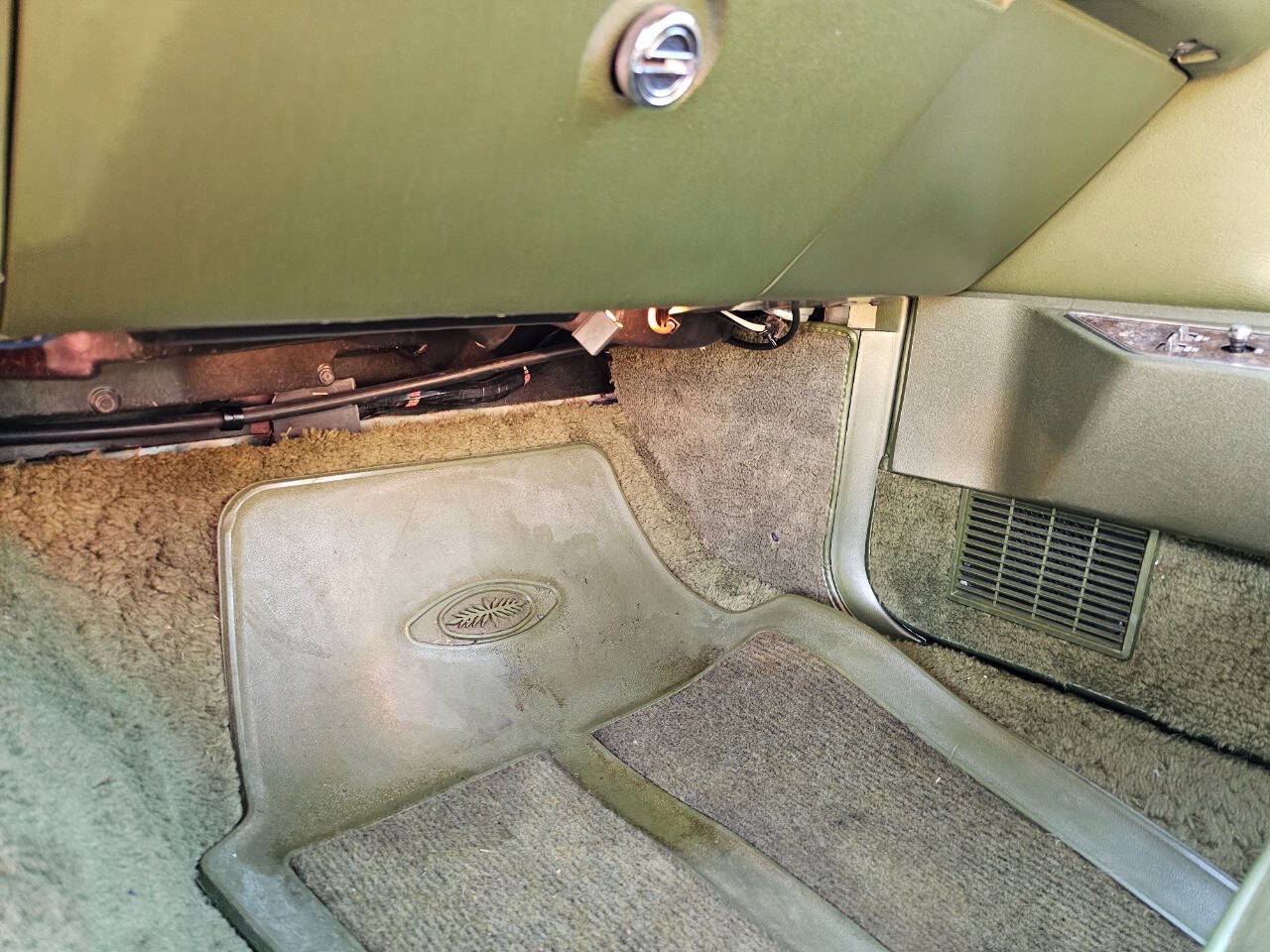 1975 Lincoln Continental 120