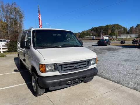 2004 Ford E-Series for sale at Allstar Automart in Benson NC