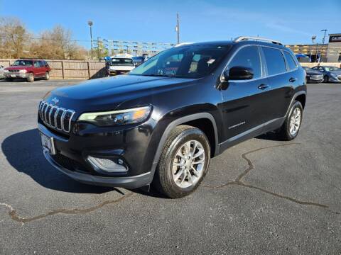2019 Jeep Cherokee for sale at J & L AUTO SALES in Tyler TX