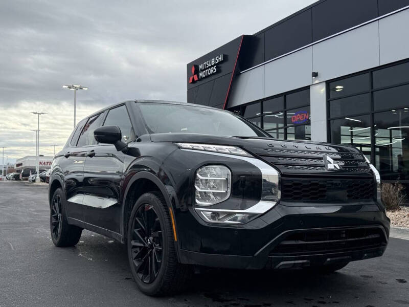 2024 Mitsubishi Outlander SE