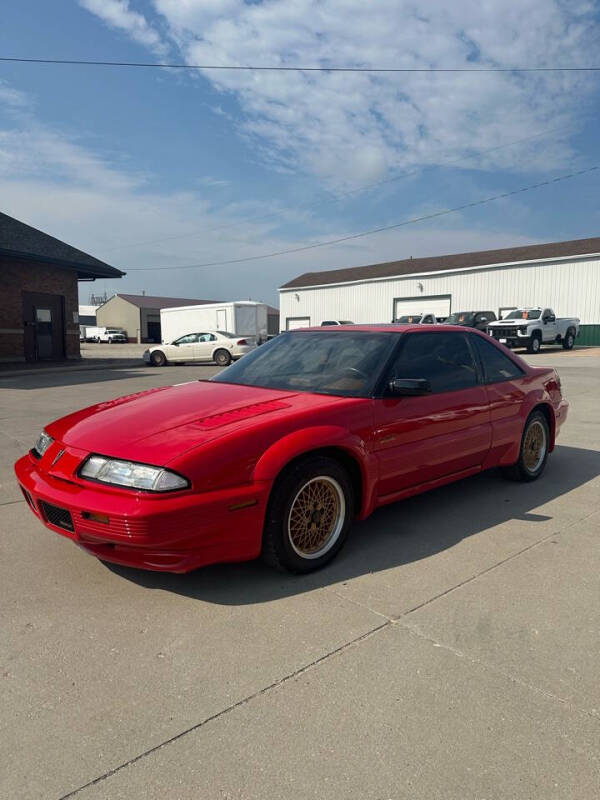 1990 Pontiac Grand Prix null photo 2