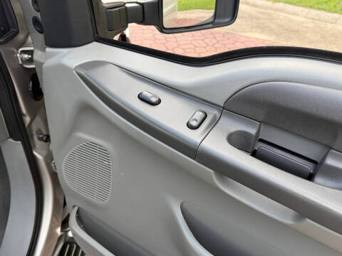 2002 Ford Excursion XLT