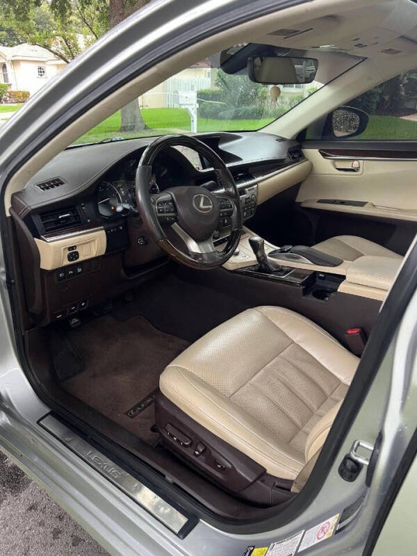 2017 Lexus ES 350