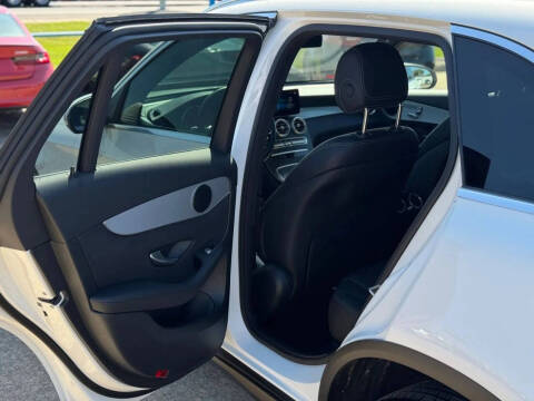 2022 Mercedes-Benz GLC GLC 300