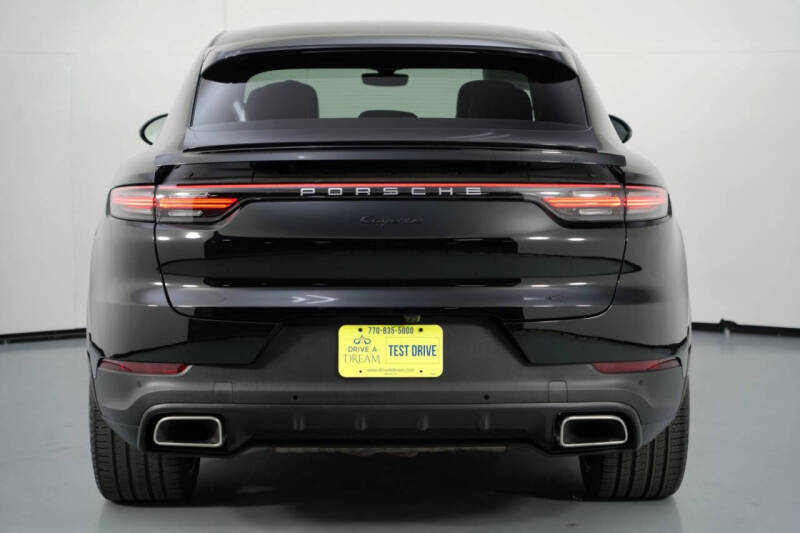 2022 Porsche Cayenne Coupe Platinum Edition