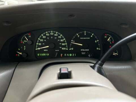 2002 Lincoln Navigator