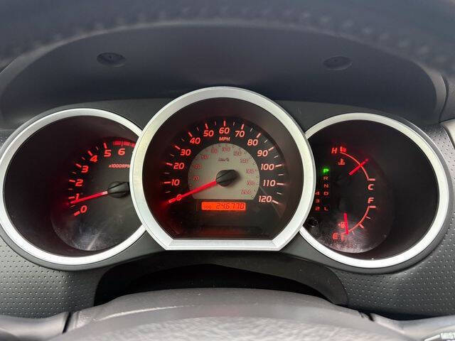 2005 Toyota Tacoma V6