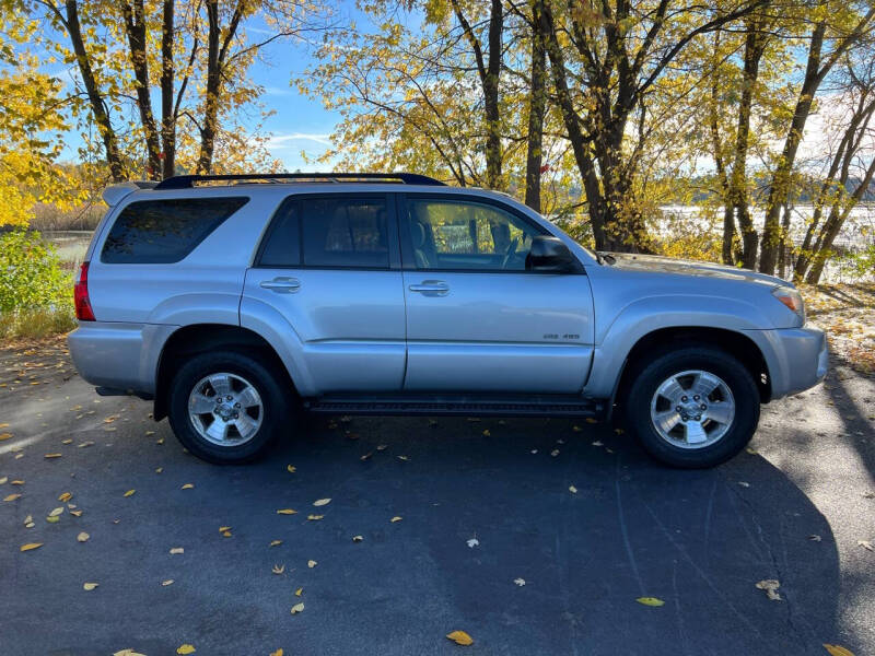 2007 Toyota 4Runner SR5 photo 4