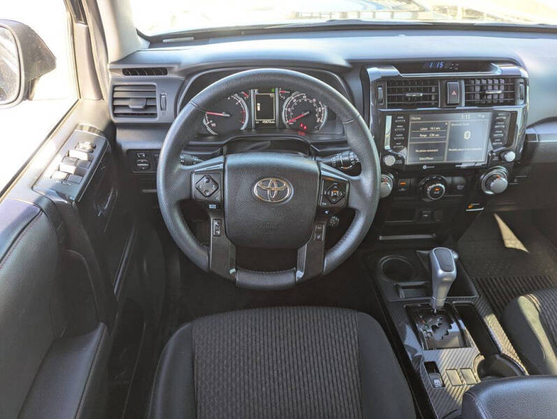 2024 Toyota 4Runner TRD Off-Road