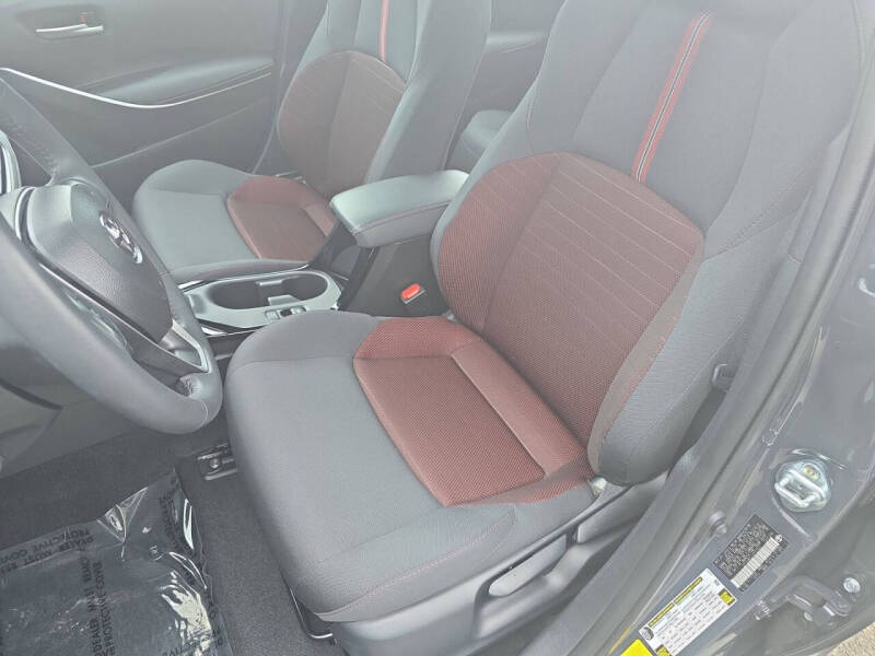 2025 Toyota Corolla SE