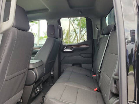 2026 GMC Sierra 1500 Elevation Standard