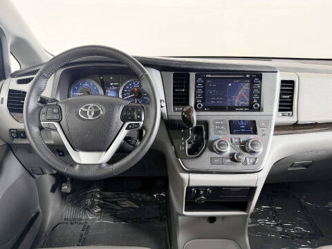 2018 Toyota Sienna