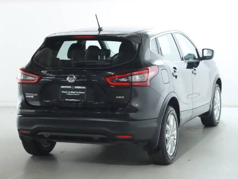 2022 Nissan Rogue Sport S