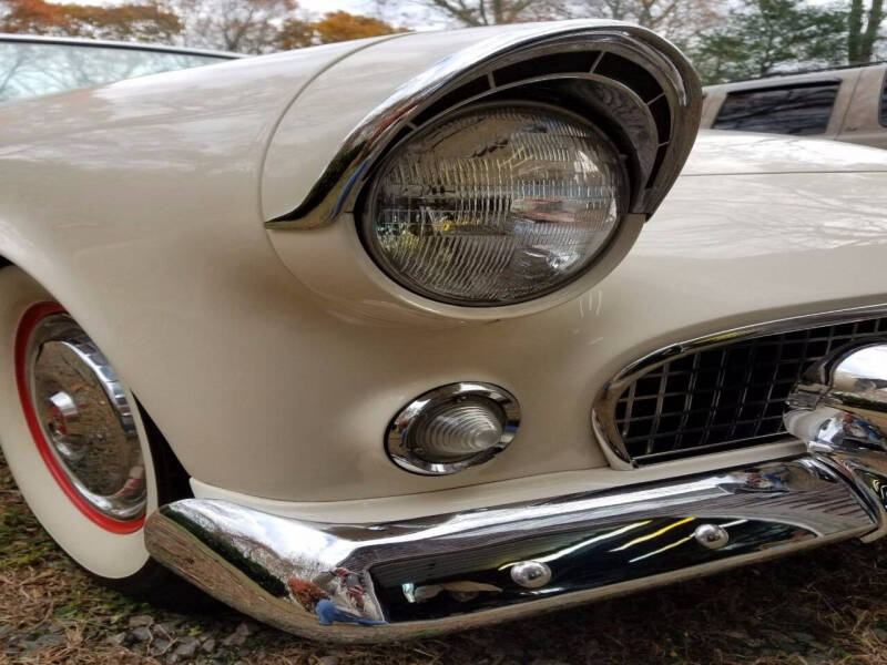 1955 Ford Thunderbird