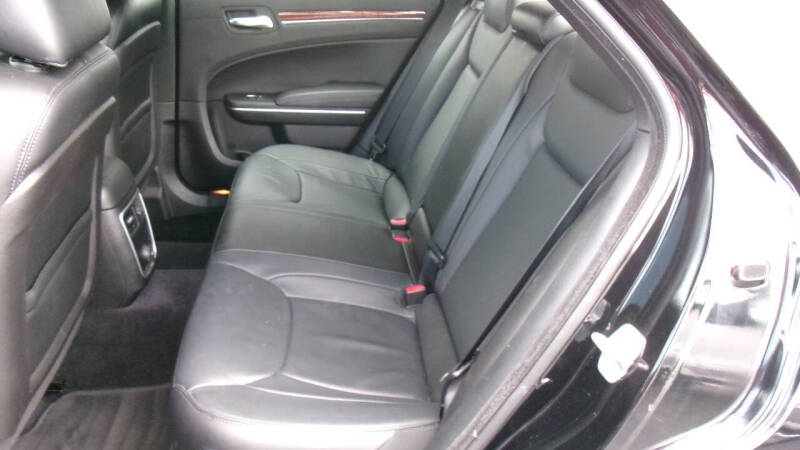 2014 Chrysler 300
