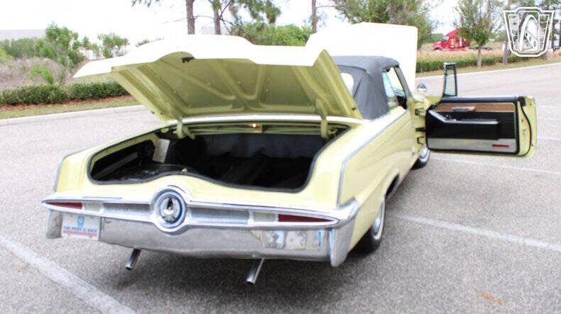 1965 Chrysler Imperial