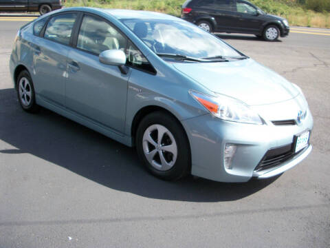 2014 Toyota Prius Three