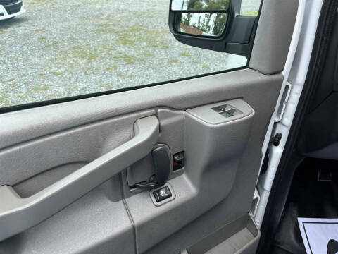 2018 Chevrolet Express 2500