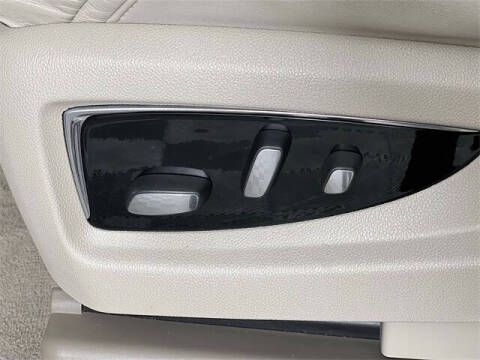 2016 Cadillac Escalade Premium Collection