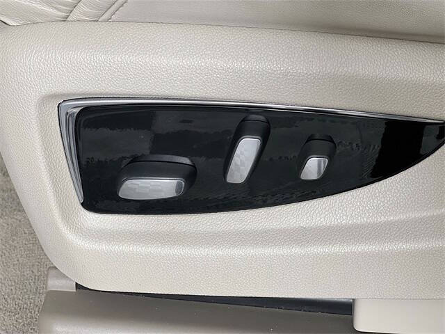 2016 Cadillac Escalade Premium Collection