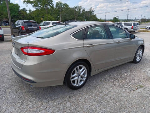 2015 Ford Fusion SE