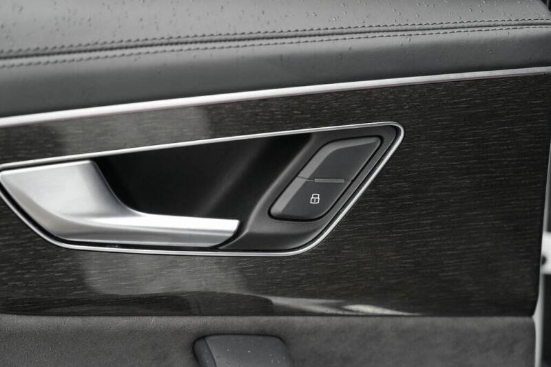 2020 Audi SQ7 4.0T quattro Prestige