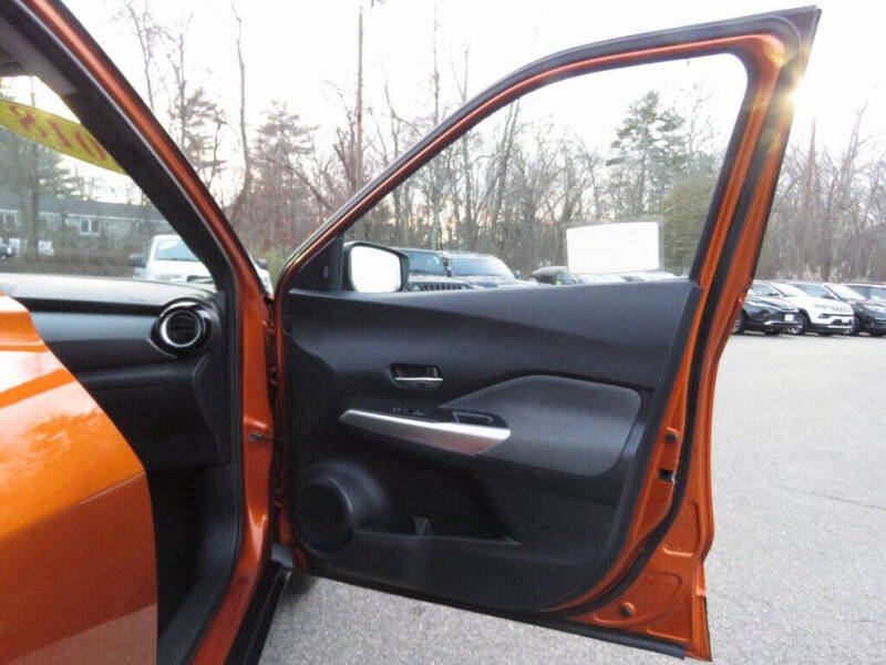 2018 Nissan Kicks SV