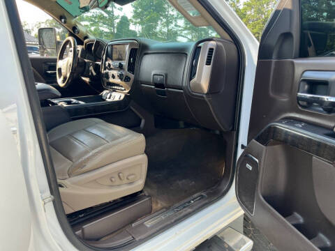 2015 GMC Sierra 2500HD Denali