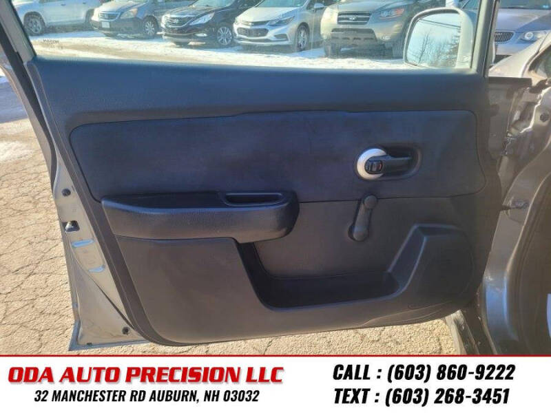 2009 Nissan Versa 1.8 S