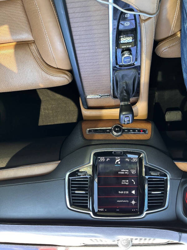 2016 Volvo XC90 T6 Inscription