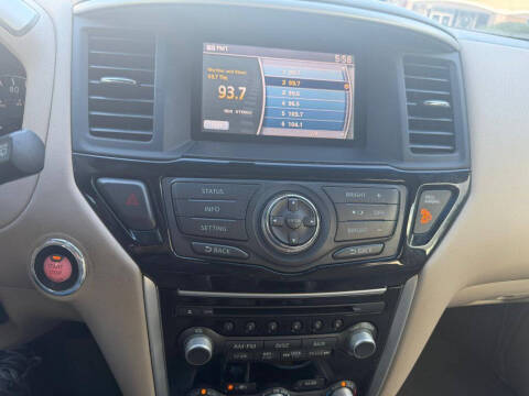 2014 Nissan Pathfinder S