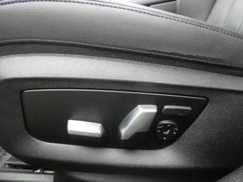 2019 BMW 5 Series 530i