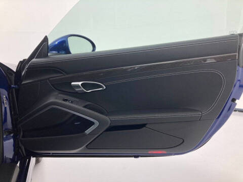 2025 Porsche 718 Cayman GTS 4.0