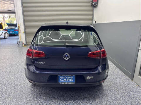 2016 Volkswagen e-Golf SE