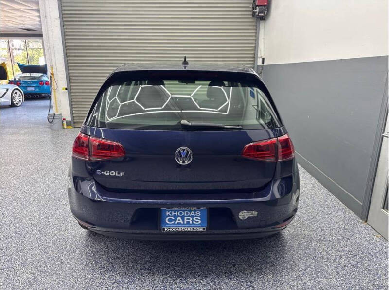 2016 Volkswagen e-Golf SE
