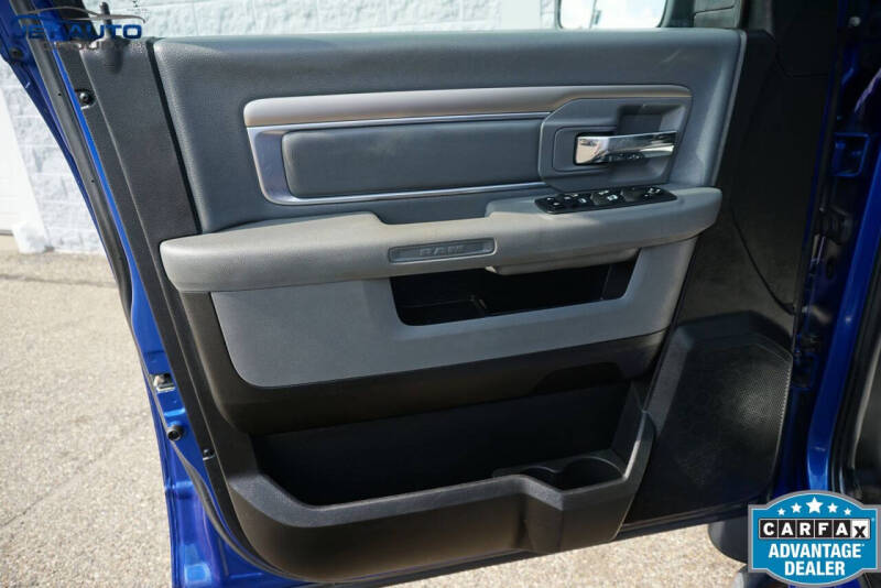 2019 RAM 1500 Classic SLT