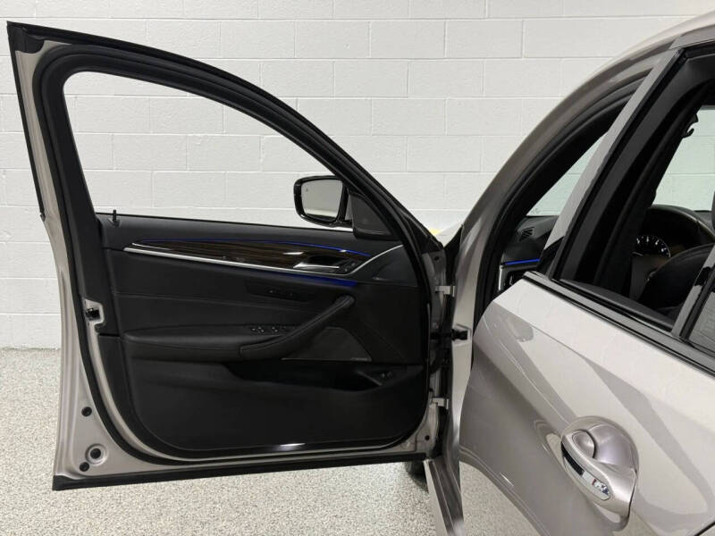 2018 BMW 5 Series 540i xDrive