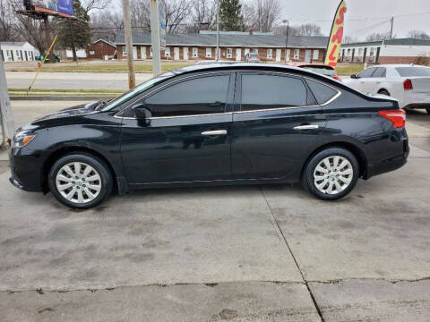 2017 Nissan Sentra for sale at SpringField Select Autos in Springfield IL