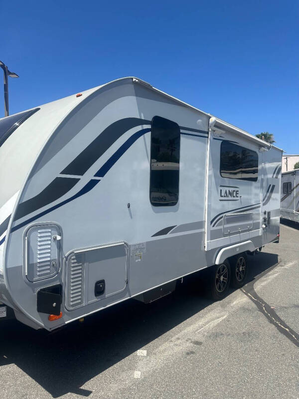2021 Lance Camper 1994