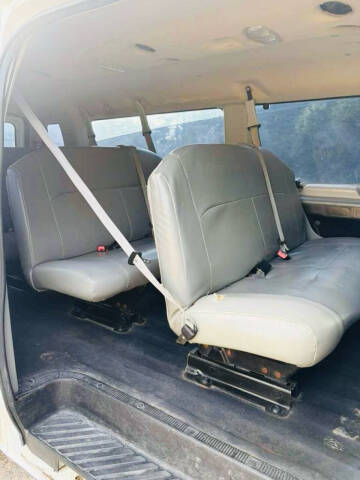 2014 Ford E-Series E-350 SD XL
